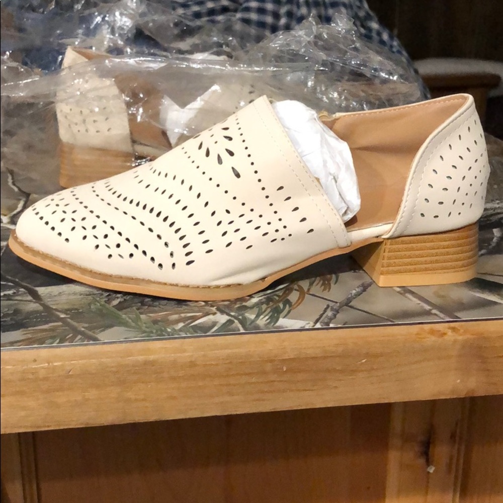 Booties - Picture 3 of 3
